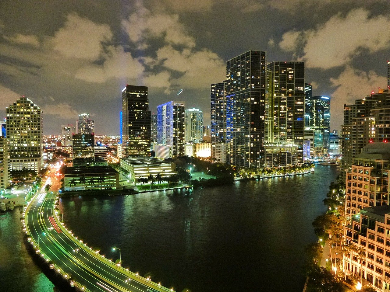 Miami Female Strippers - City Skyline